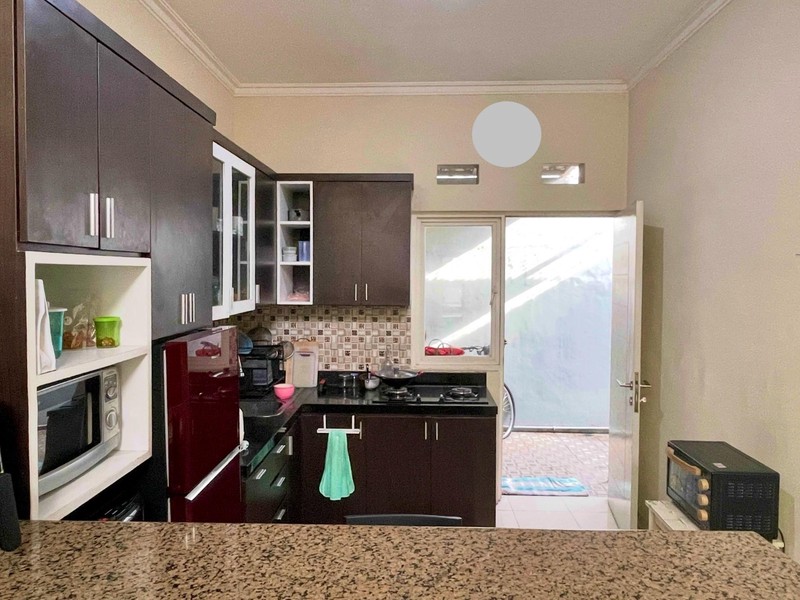 Rumah Dijual Valencia Puri Surya Jaya Siap Huni