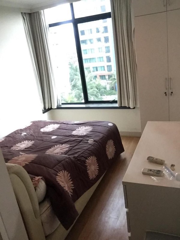 Dijual Apartment Hampton's Park di Terogong 