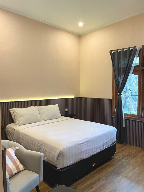 Dijual 2,6 Ha Hotel Banyuwangi JATIM -Hotel Bintang dua - 50 Kamar Tidur - dekat Pelabuhan Penyebrangan Bali