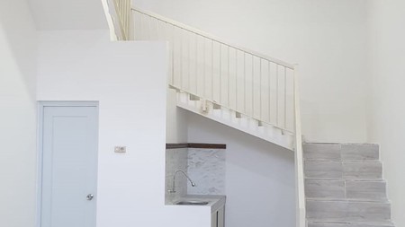 Disewakan Ruko 2 lantai di Simo Kwagean Surabaya Pusat