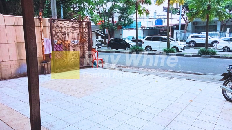 Rumah di Mainroad Gatot Subroto Bandung