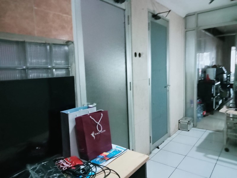 Rumah di Mainroad Gatot Subroto Bandung