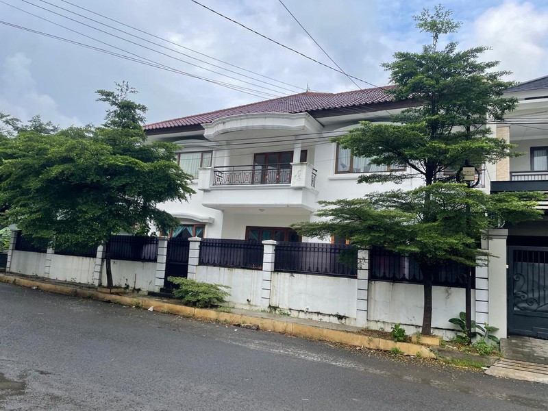 Rumah Bagus Di Cinere Estate, Jl Suren Depok Jawa Barat