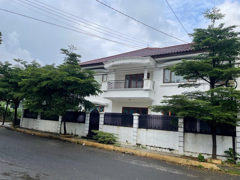 Rumah Bagus Di Cinere Estate, Jl Suren Depok Jawa Barat