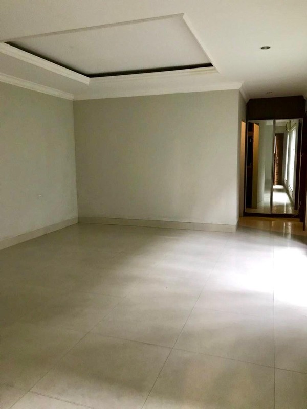 Di jual Rumah Lokasi Strategis di Jl. Panglima Polim, Melawai, Kebayoran Baru, Jakarta Selatan - Exclusive