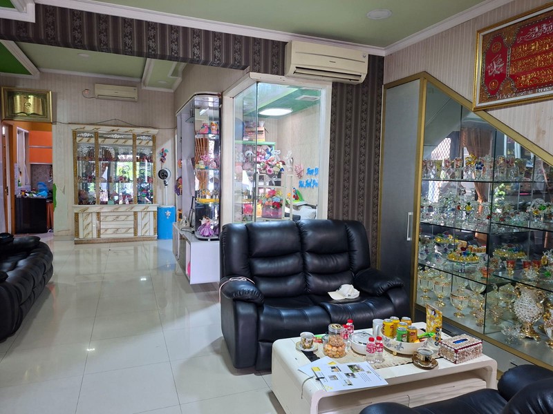 Rumah Bagus Di Perum Grand Duta Cluster Amber Periuk Tangerang