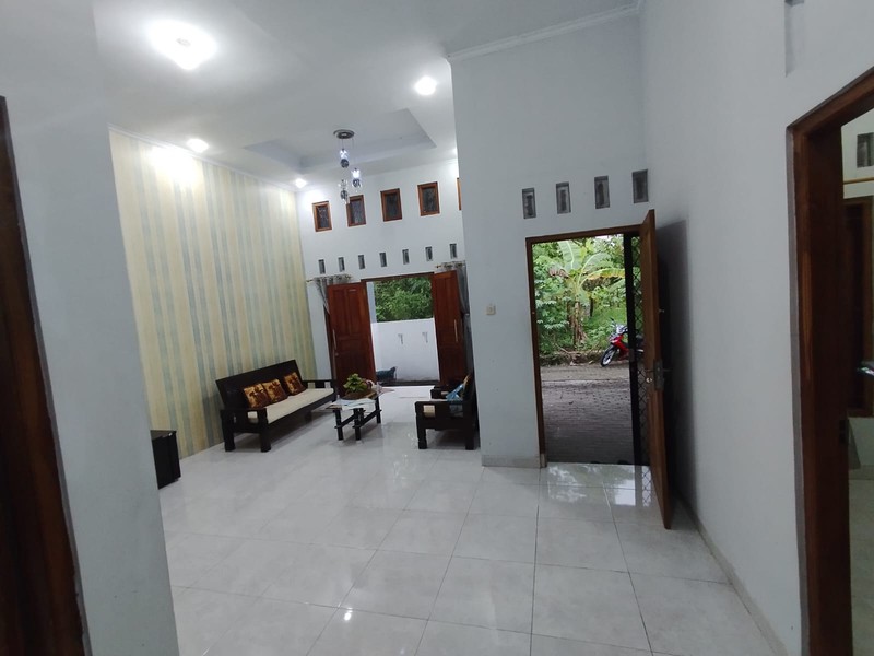 Rumah Semi Furnish dalam Perumahan Lokasi Dekat Kampus UMY - Kasihan Bantul 