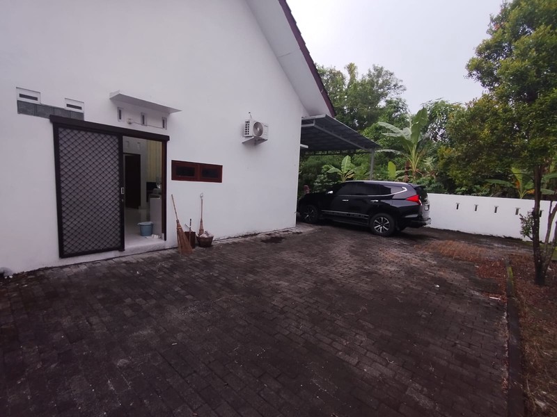 Rumah Semi Furnish dalam Perumahan Lokasi Dekat Kampus UMY - Kasihan Bantul 