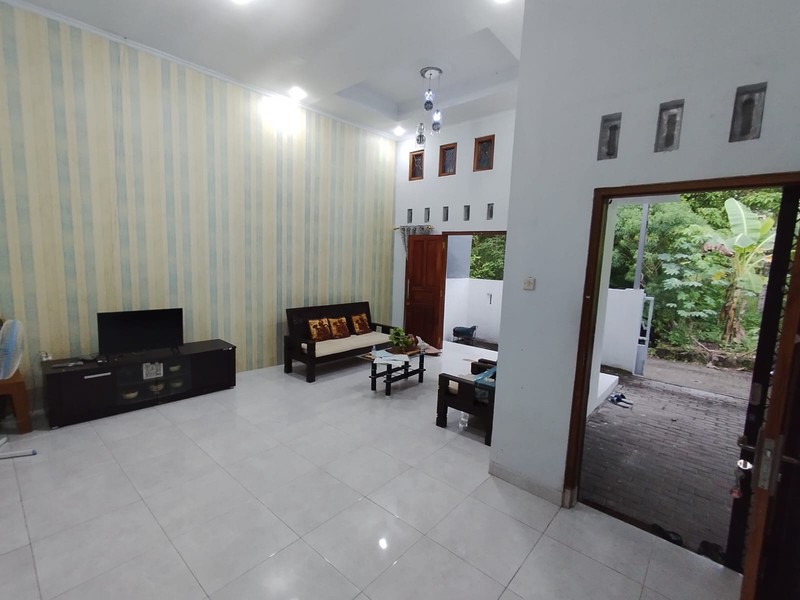 Rumah Semi Furnish dalam Perumahan Lokasi Dekat Kampus UMY - Kasihan Bantul 