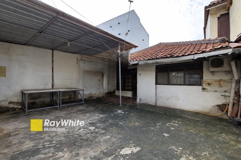 Rumah di Wijaya Timur, Kebayoran Baru, rumah lama hitung tanah