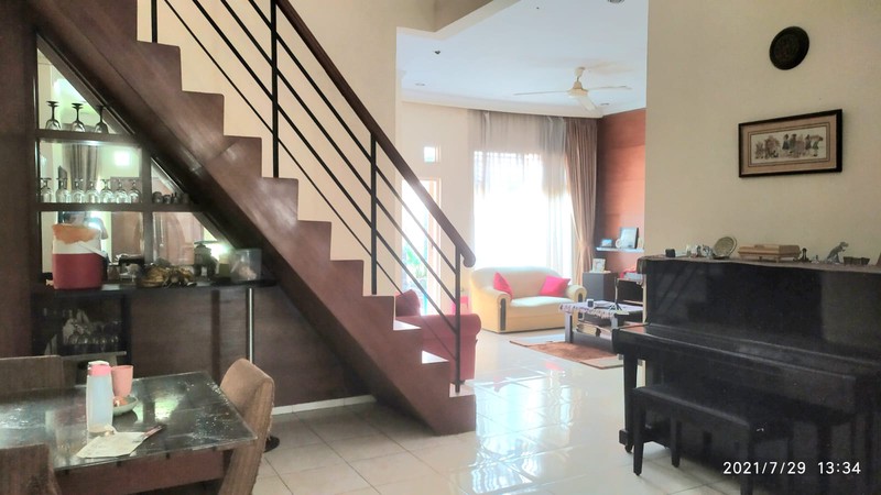 Rumah Bagus Di Komp Lebak Bulus Indah, Jl Pertanian Raya Lebak Bulus