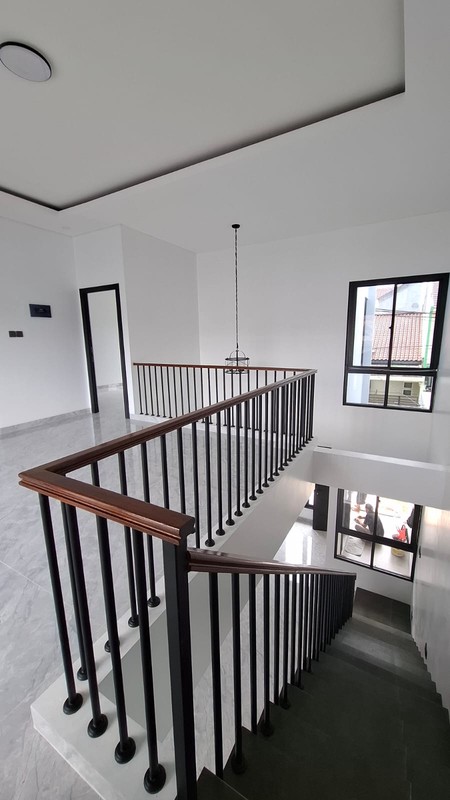 Rumah Bagus Di Kuricang Bintaro Jaya Sektor 3 Kota Tangerang Selatan