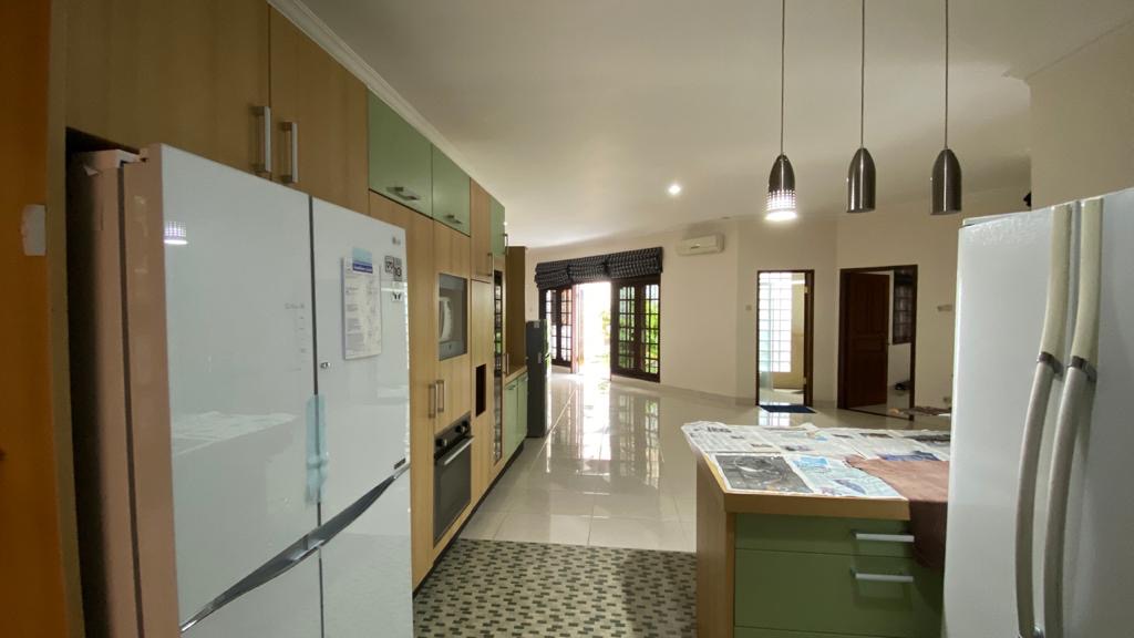 FOR RENT BEAUTIFUL & BIG HOUSE AT AMPERA, JAKARTA SELATAN