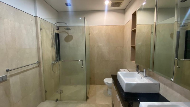 FOR RENT MODERN AND BEAUTIFUL HOUSE AT CIPETE JAKARTA SELATAN