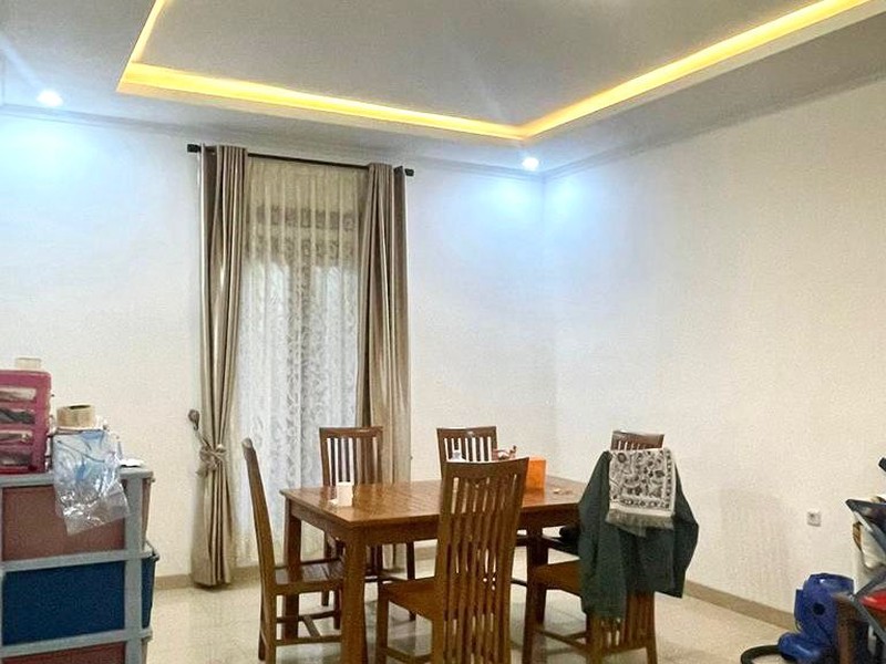  DISEWAKAN RUMAH READY TO MOVE IN DI BINTARO SEKTOR 9