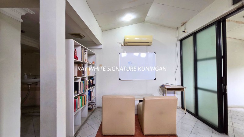 Rumah Siap Huni nol Jalan Raya Tebet Barat JakSel