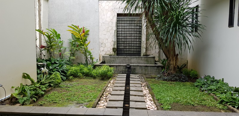 for rent Lovely And Comfort House in Kebayoran Baru