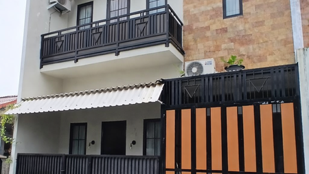 Rumah Modern Minimalis di Bumi Puspiptek Asri BSD - Nyaman & Siap Huni