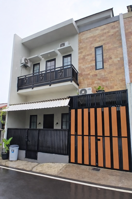 Rumah Modern Minimalis di Bumi Puspiptek Asri BSD - Nyaman & Siap Huni