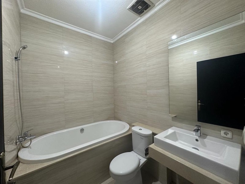 NEW HOUSE FOR RENT IN SENOPATI AREA