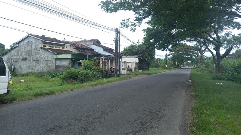 Lahan Strategis 2.042 Meter Persegi Mangku Jalan Raya Imogiri Barat Investasi Menguntungkan di, Trimulyo, Jetis, Bantul