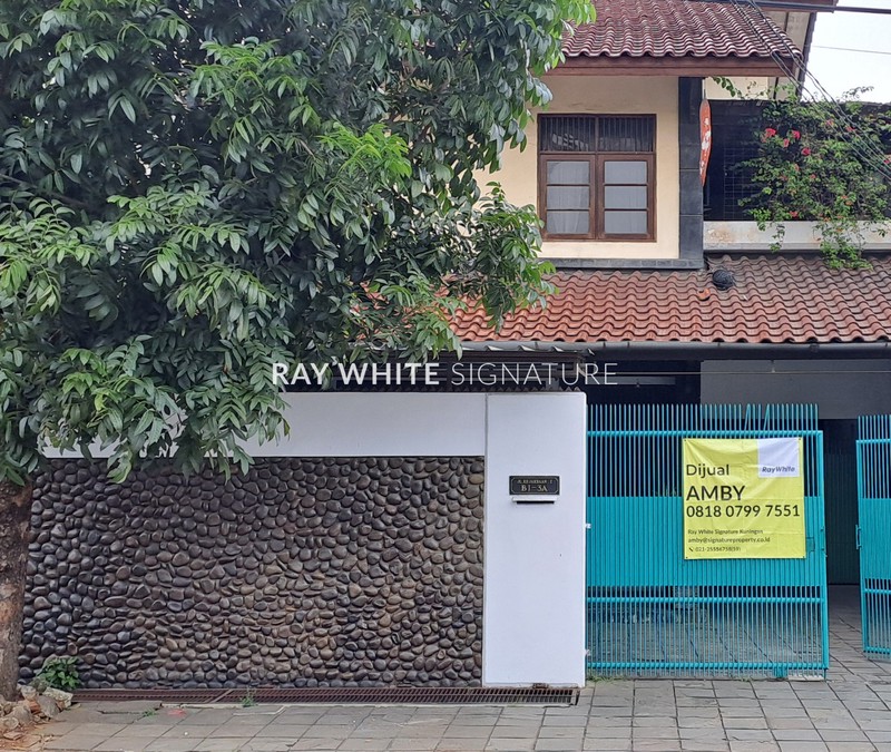 Jual Rumah Lama Terawat di Jl Kejaksaan Pondok Duren Sawit