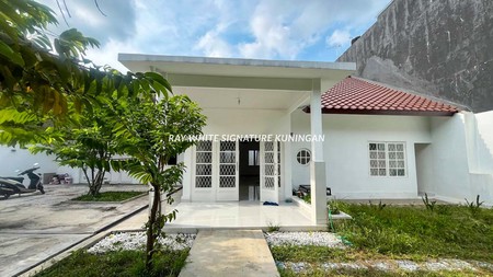 Rumah Sewa Lokasi Elite Jl. Citayam II No. 03 