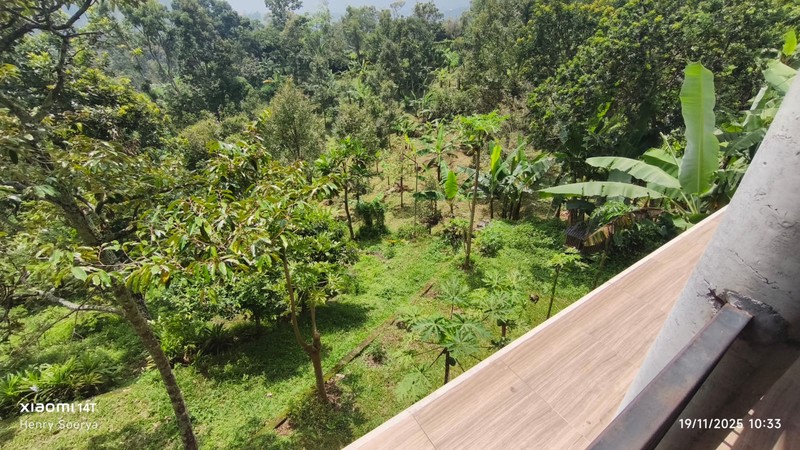 1998 Dijual Villa desa Duyung Trawas Mojokerto