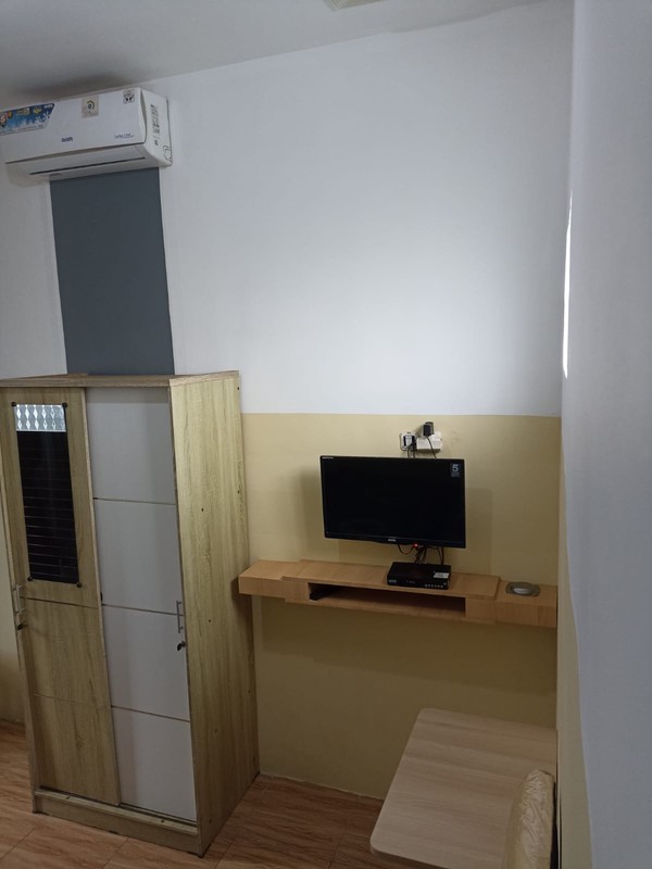 2003 Dijual Guest House Usaha Laundry dan minimart aktif Lokasi di Kotaanyar Paiton Probolinggo