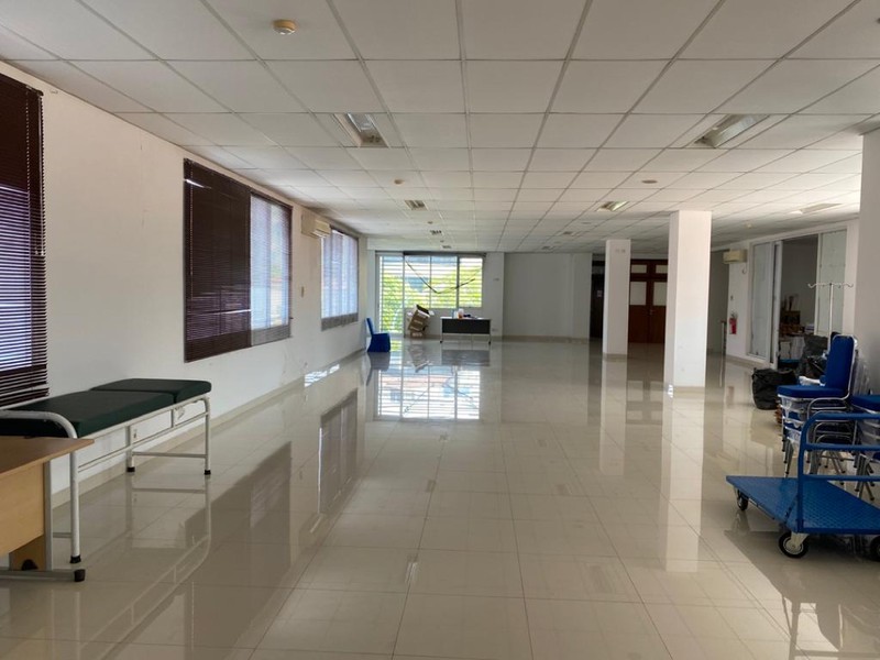 Gedung 3 Lantai di Menteng Cocok Untuk Usaha