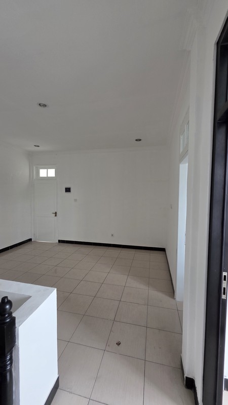 Rumah siap huni di Legenda Wisata