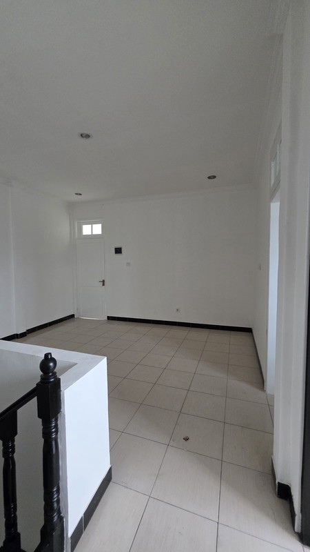 Rumah siap huni di Legenda Wisata