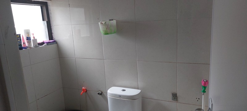 Rumah Dua Lantai siap huni di boulevard cluster Onyxs Permata Cimanggis Tapos Depok. 