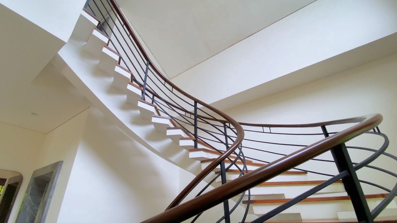 Rumah for Sale in Jakarta Selatan, DKI Jakarta Rumah Villa Ditengah Kota Jakarta