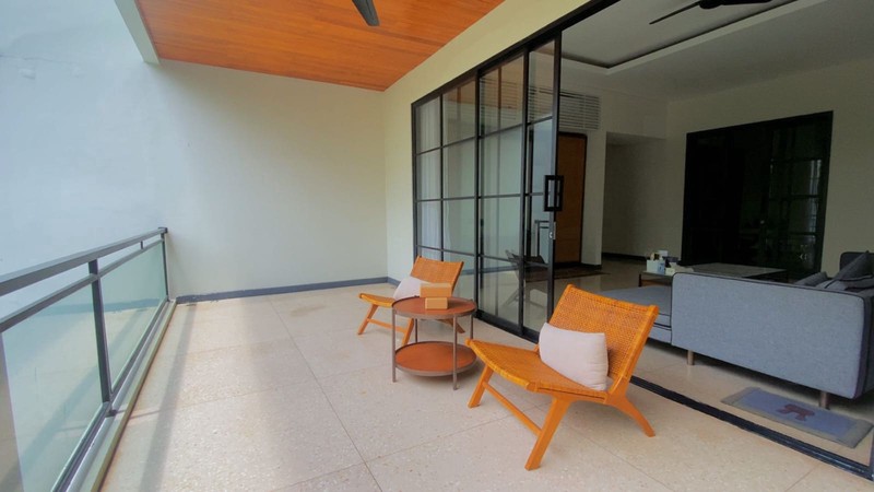 Rumah for Sale in Jakarta Selatan, DKI Jakarta Rumah Villa Ditengah Kota Jakarta