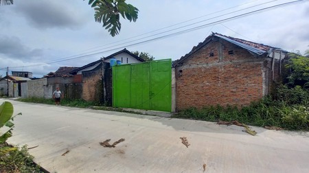 Disewakan Gudang Luas 750 Meter Persegi di Jl. Imogiri Timur KM 8,5 Lokasi Strategis & Akses Mudah, Wonokromo Pleret, Bantul