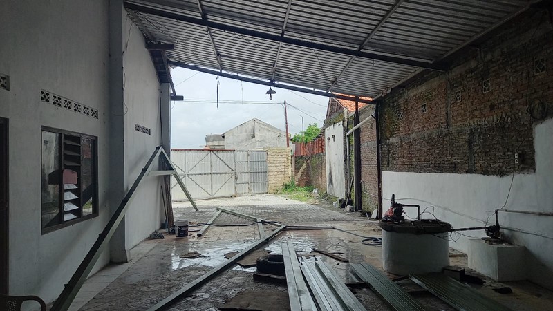 Disewakan Gudang Luas 750 Meter Persegi di Jl. Imogiri Timur KM 8,5 Lokasi Strategis & Akses Mudah, Wonokromo Pleret, Bantul