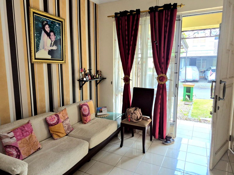 Rumah Murah Kota Wisata Dekat Penabur