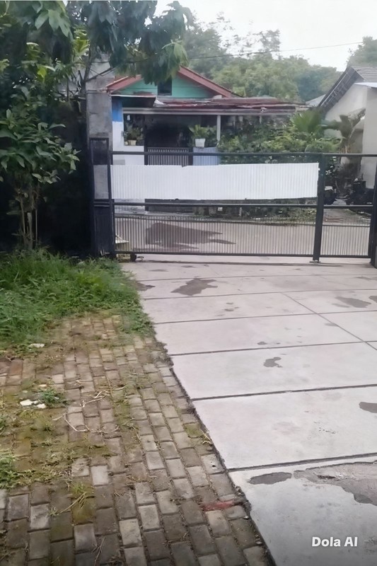 Disewa rumah di Cireundeu 