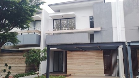 Rumah Bagus 2 Lantai, Bebas Banjir dalam Cluster di bintaro Sektor 9