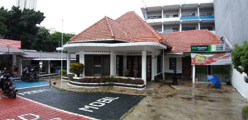 Dijual Cepat Rumah Lama Hitung Tanah Lokasi Strategis Di Jl. Kyai Maja, Kebayoran Baru, Jakarta Selatan