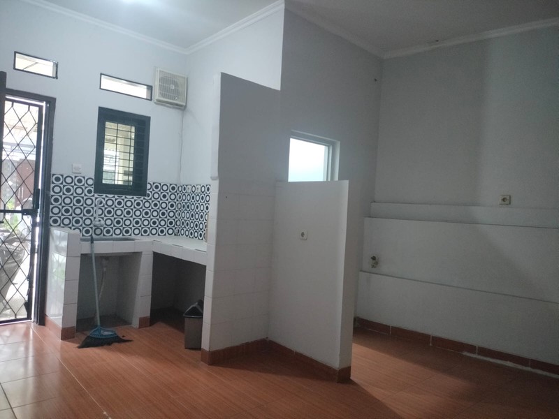 Rumah Nyaman dan siap huni di Perumahan Cibubur Villa 1 Jatisampurna Bekasi