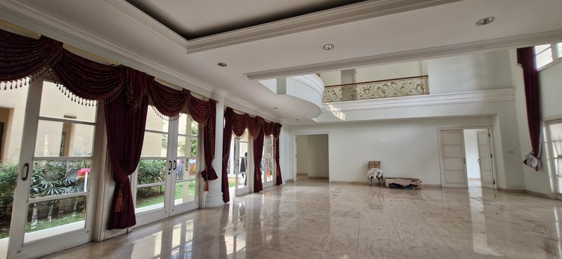 Best Deal!! Rumah Besar Luas Hoek - di Cluster Exclusive Kota Wisata  