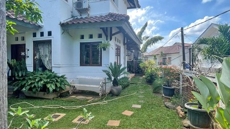 Rumah Asri Lingkungan Nyaman di Permata Cirendeu Ciputat
