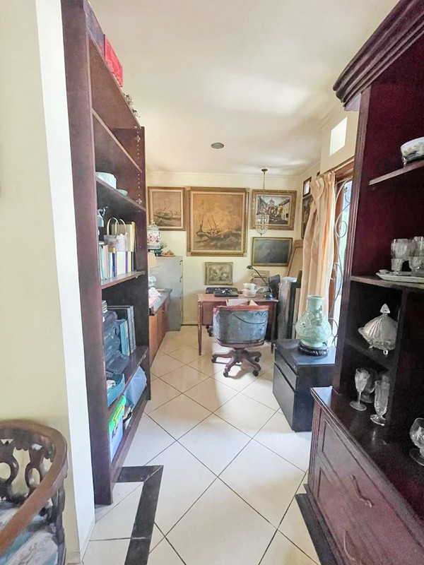 Rumah Asri Lingkungan Nyaman di Permata Cirendeu Ciputat