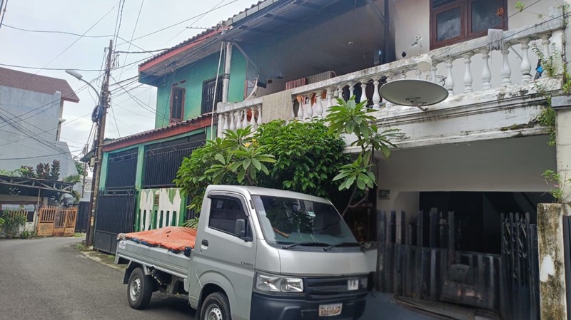 Rumah 2 Lantai Dijual Akses Jalan 2 Mobil di Manggarai Jaksel