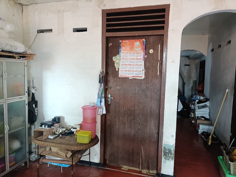 Rumah 2 Lantai Dijual Akses Jalan 2 Mobil di Manggarai Jaksel