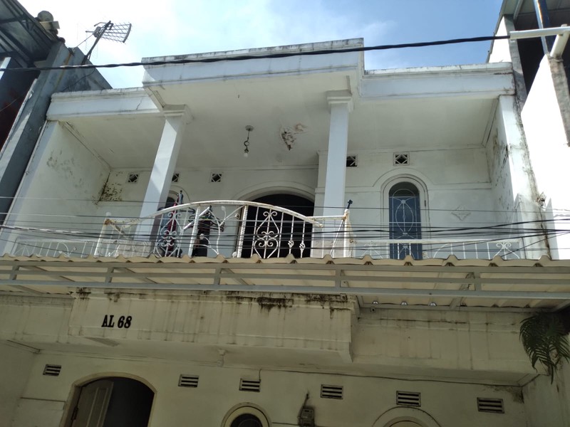 Rumah di Komplek Permata Biru di Cibiru Bandung