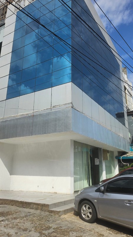 Di jual cepat Ruko di Hook 2,5 Lantai 