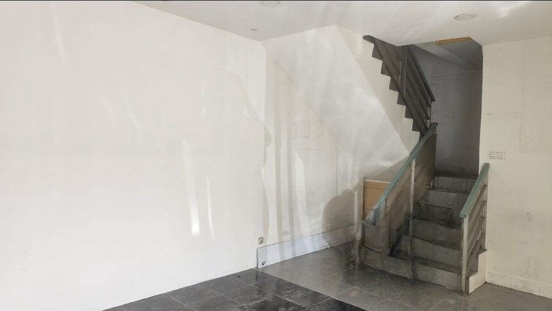 Di jual cepat Ruko di Hook 2,5 Lantai 